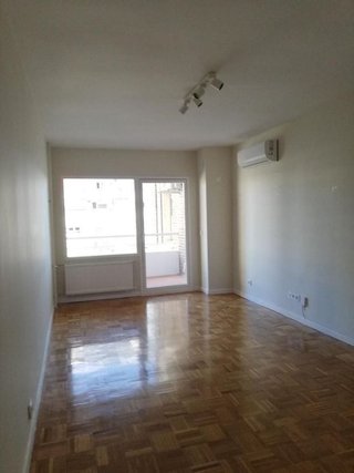 Piso en alquiler en Pilar en Madrid