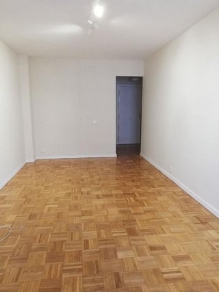 Piso en alquiler en Pilar en Madrid