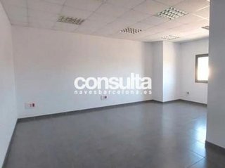 Nave industrial en alquiler en Mas Rampinyó - Carrerada en Montcada i Reixac