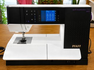 Pfaff Quilt Expression 720 IDT como nueva