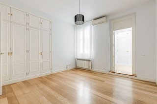 Piso en alquiler en Recoletos en Madrid