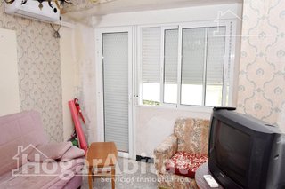 Piso en venta en Llaurí