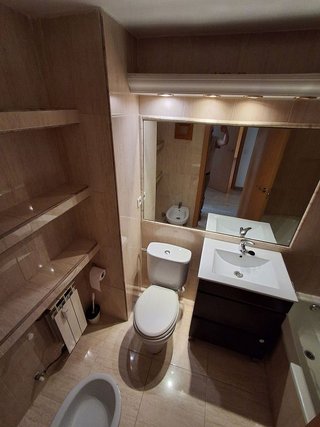 Piso en alquiler en Peñagrande en Madrid