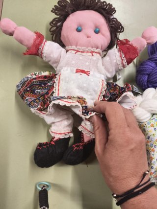 Bambole di stoffa fatte a mano