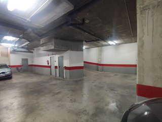 Garaje en venta en Carolinas Bajas en Alicante