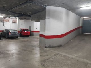 Garaje en venta en Carolinas Bajas en Alicante