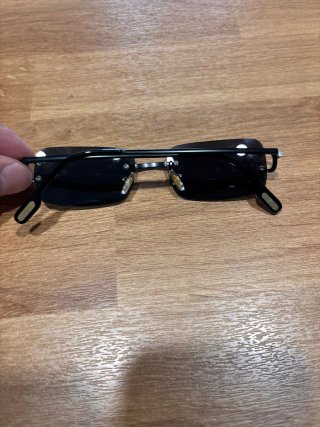 Gafas de sol rectangulares negras