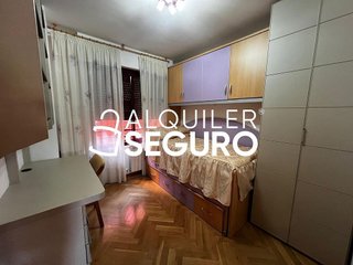 Piso en alquiler en Adelfas en Madrid