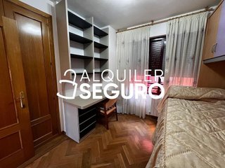 Piso en alquiler en Adelfas en Madrid