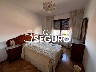 Piso en alquiler en Adelfas en Madrid