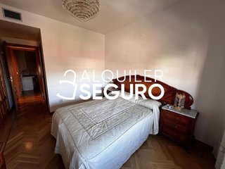 Piso en alquiler en Adelfas en Madrid