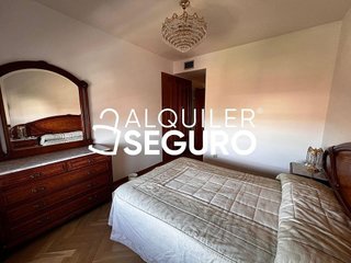 Piso en alquiler en Adelfas en Madrid