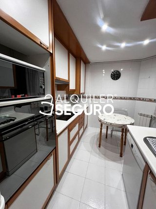 Piso en alquiler en Adelfas en Madrid