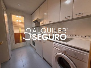 Piso en alquiler en Numancia en Madrid