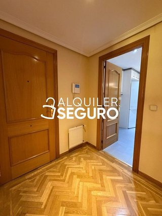 Piso en alquiler en Numancia en Madrid