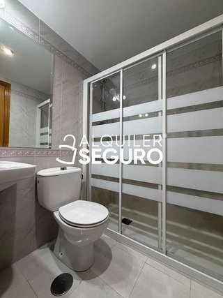 Piso en alquiler en Numancia en Madrid