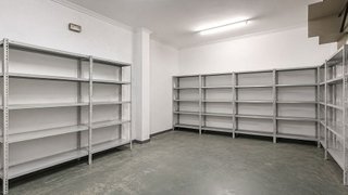 Local comercial en venta en Zona de Plaza de Barcelos en Pontevedra