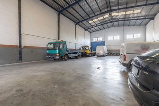 Nave industrial en venta en Loja