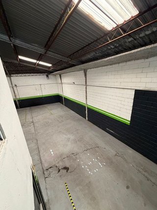 Nave industrial en alquiler en Palmete en Sevilla