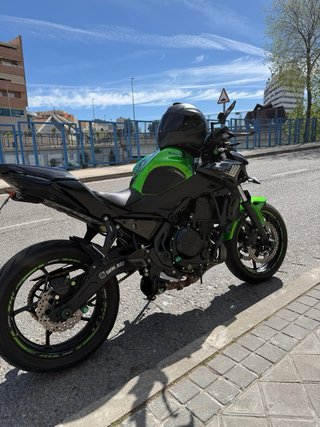 Kawasaki Z650 Naked Verde/Negra A2