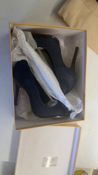 Menbur tacones