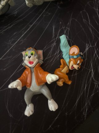 Figuras Tom y Jerry en Sidecar.