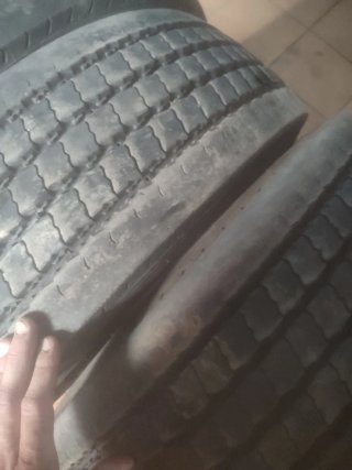 Neumáticos 245/70R17'5