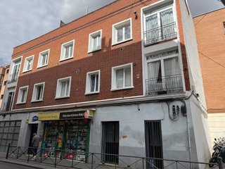 Piso en alquiler en Valdeacederas en Madrid