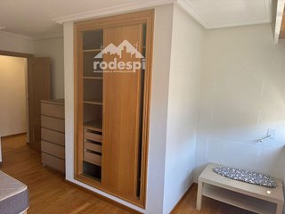 Piso en alquiler en Universidad en Ourense