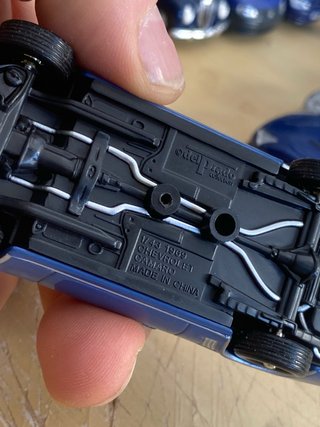 Chevrolet Camaro 1/43 no box