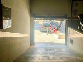 Garaje en venta en Centre - Cordelles en Cerdanyola del Vallès