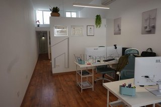 Local comercial en alquiler en Zona Pueblo en Eliana (l´)
