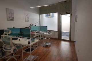 Local comercial en alquiler en Zona Pueblo en Eliana (l´)