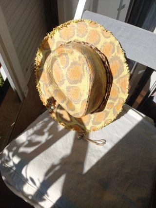 Sombrero playero mujer estampado