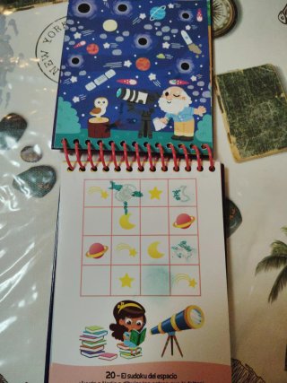 45 Juegos en el Espacio - Libro Infantil