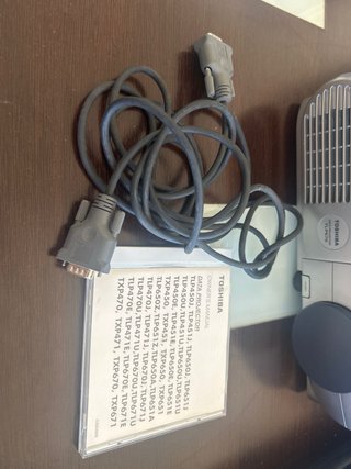 Proyector Toshiba LCD TLP-670E Plata
