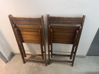Mesa y 2 Sillas Madera Terraza