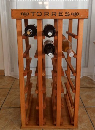 Botellero de madera Torres