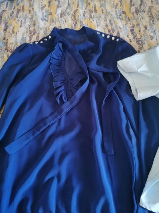 2 Pantaloni donna 2 camicette