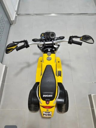 Moto Eléctrica Infantil Peg-Pérego Ducati