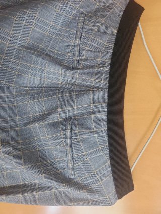 Pantalón Zara