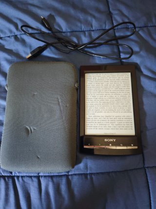 Sony PRS T1 Ebook con funda y cable