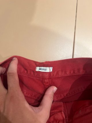 Shorts vaqueros rojos Brandy Melville talla única