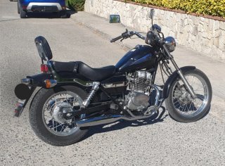 Honda CMX 250 Rebel Negra