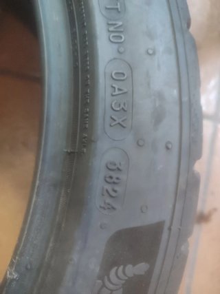 Neumáticos Michelin 215/45R17 91Y