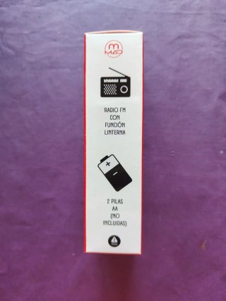 Radio FM con Mini Linterna