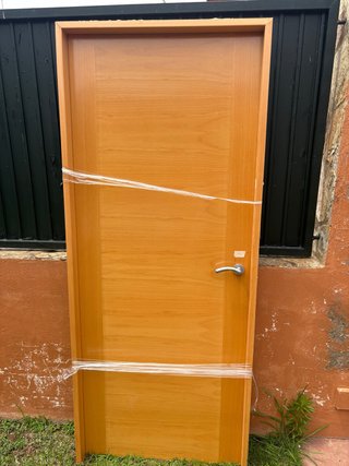 Puerta Madera Maciza