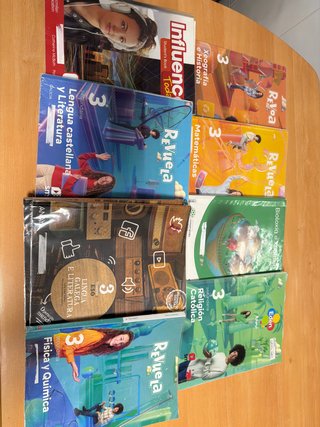 Libros 3ESO, en buen estado
