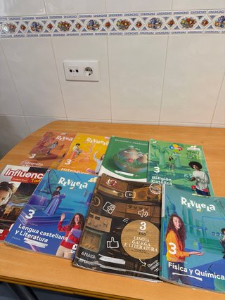 Libros 3ESO, en buen estado