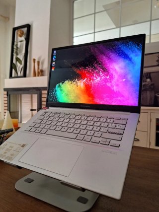 ASUS Vivobook Pro OLED Ryzen 5 - 3 anni di garanzia